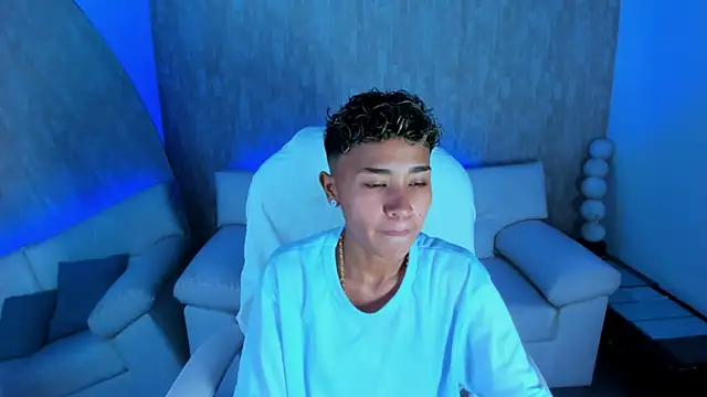 nova sex01 online show from October 5, 2025, 2:46 am