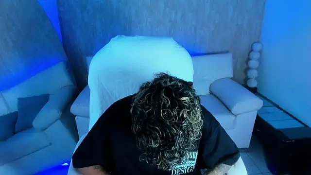 nova sex01 online show from October 7, 2025, 3:51 am