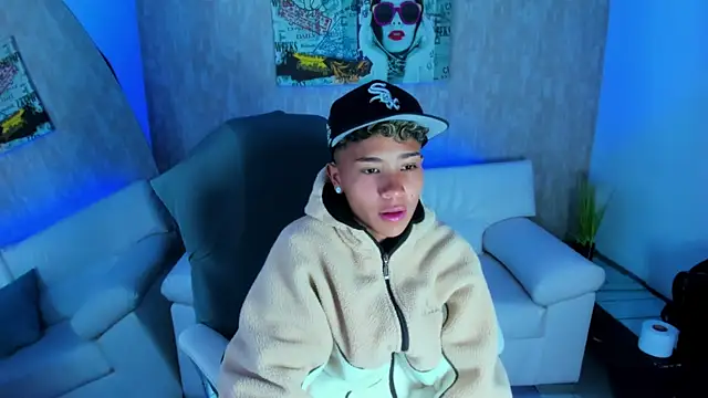 nova sex01 online show from November 13, 2025, 5:00 am