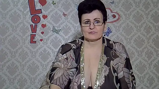 PaulaGolden online show from March 2, 2025, 2:15 pm