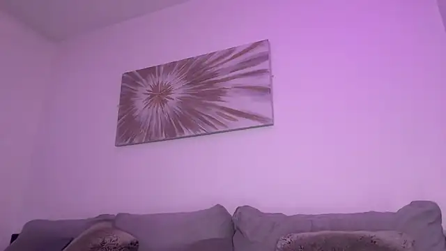 Serena 4you online show from February 4, 2026, 8:04 pm