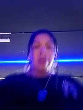 Karenn12 online show from February 6, 2026, 3:35 am