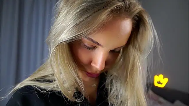 AftonConnett online show from October 21, 2025, 1:05 am