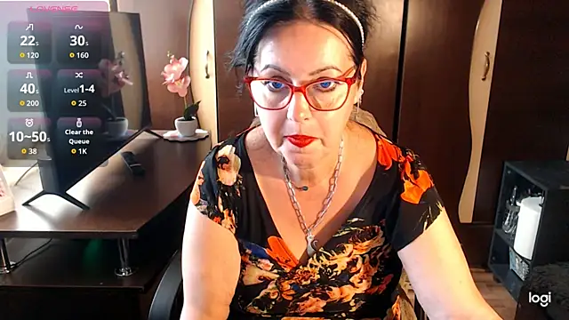 Snapshot of exymilf_ chatting on October 1, 2025, 11:36 am exymilf online show from October 1, 2025, 11:36 am