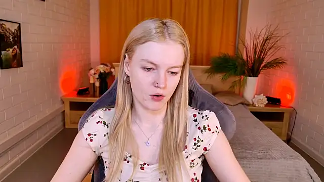 GraceGlamour online show from February 10, 2026, 5:06 am