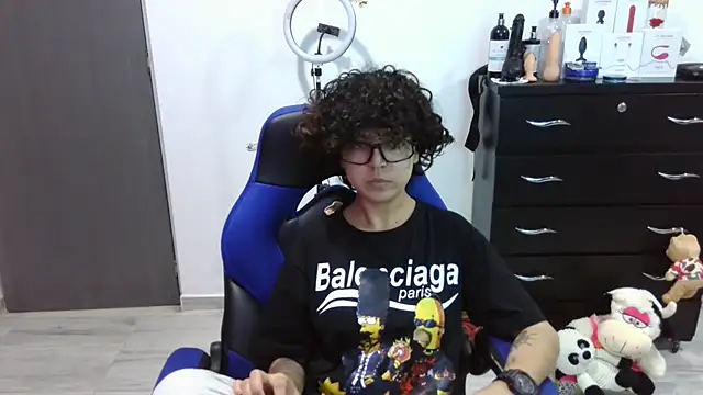 thomascooper7 online show from October 29, 2025, 8:30 pm