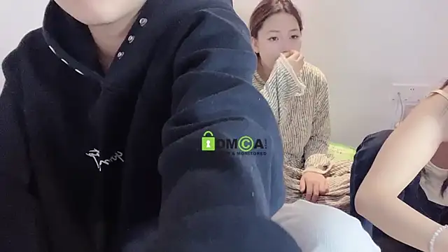 Snapshot of MM_YY_SS chatting on January 16, 2025, 4:39 pm MM YY SS online show from January 16, 2025, 4:39 pm