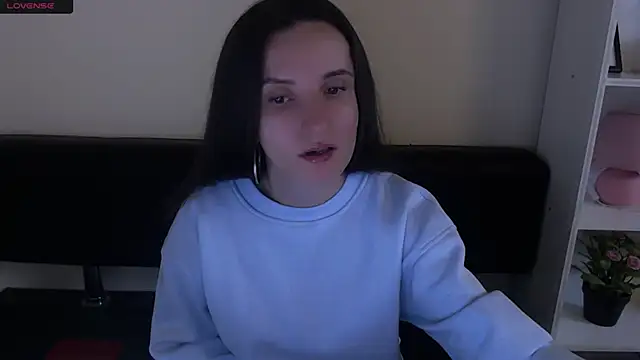 Snapshot of LaimaV_ chatting on January 11, 2025, 5:07 pm LaimaV online show from January 11, 2025, 5:07 pm