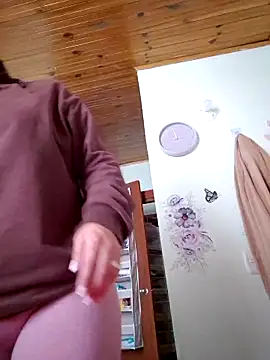 Snapshot of RenataSexy_ chatting on September 11, 2025, 5:02 pm RenataSexy  online show from September 11, 2025, 5:02 pm