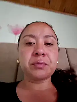 Snapshot of RenataSexy_ chatting on December 19, 2025, 6:43 pm RenataSexy online show from December 19, 2025, 6:43 pm