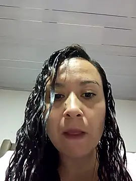 Snapshot of RenataSexy_ chatting on March 5, 2025, 3:51 pm RenataSexy  online show from March 5, 2025, 3:51 pm