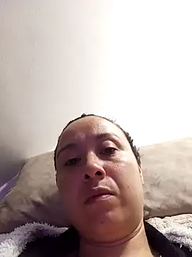 Snapshot of RenataSexy_ chatting on February 6, 2025, 3:16 am RenataSexy  online show from February 6, 2025, 3:16 am