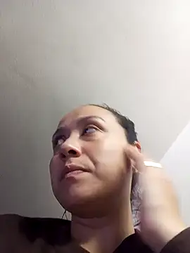 Snapshot of RenataSexy_ chatting on February 28, 2025, 2:31 am RenataSexy  online show from February 28, 2025, 2:31 am