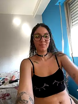 DianaSartori online show from September 10, 2025, 7:13 pm