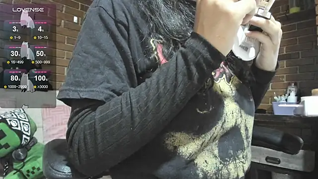 meow mota online show from November 4, 2025, 9:07 pm