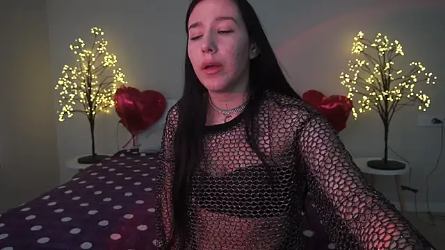 NikkiGoldSide online show from March 12, 2025, 2:01 pm