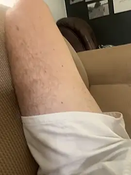 bradleyjamesmc online show from February 22, 2026, 7:44 am