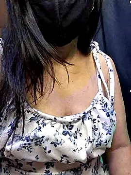 Nisha027 online show from March 25, 2026, 1:39 am