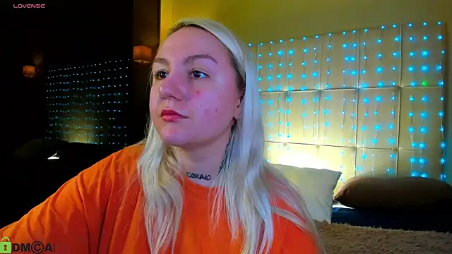 Debbie Taylor online show from April 15, 2026, 5:28 pm