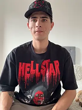 Snapshot of PhilipRich chatting on April 11, 2026, 8:12 pm PhilipRich online show from April 11, 2026, 8:12 pm