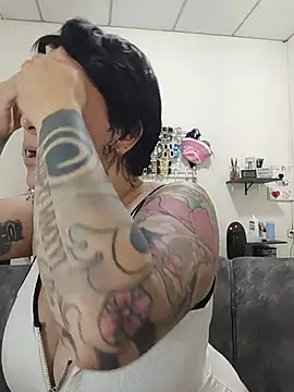 Snapshot of KatInk chatting on February 22, 2026, 1:02 pm KatInk online show from February 22, 2026, 1:02 pm