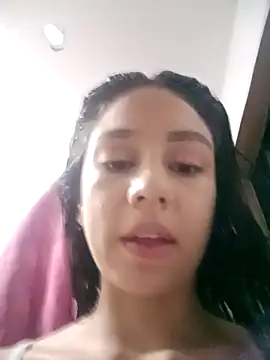 Snapshot of Luci_And_Sofi chatting on March 3, 2026, 10:11 am Luci And Sofi online show from March 3, 2026, 10:11 am