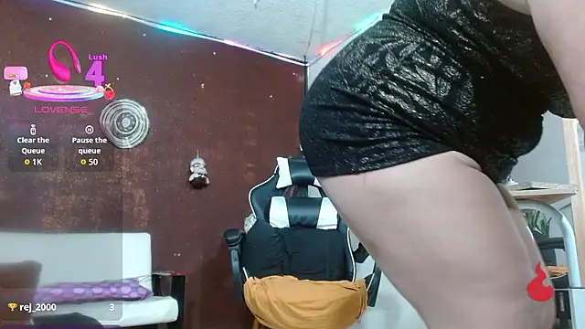 Snapshot of PervertedMature chatting on January 13, 2026, 5:11 am PervertedMature online show from January 13, 2026, 5:11 am