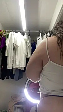 Chloee ep online show from March 3, 2026, 5:03 am