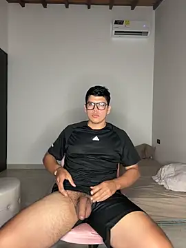 Sarasweet sex online show from May 19, 2026, 2:18 am