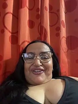 Snapshot of Gia_Nahomi chatting on February 7, 2025, 4:37 am Gia Nahomi online show from February 7, 2025, 4:37 am