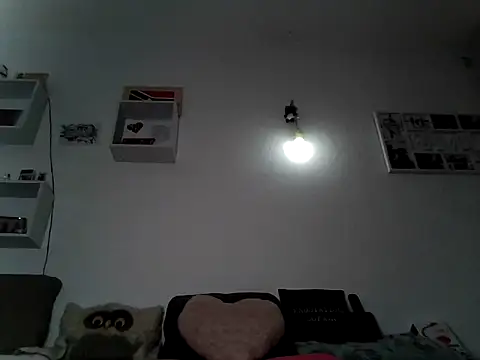 Snapshot of prettyblueeyes420 chatting on November 29, 2025, 3:17 am prettyblueeyes420 online show from November 29, 2025, 3:17 am