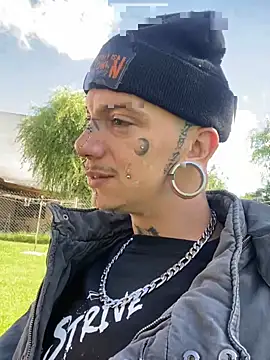 Snapshot of Seebohm1111 chatting on December 7, 2024, 7:16 pm Seebohm1111 online show from December 7, 2024, 7:16 pm