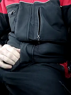 Loveepussyy online show from January 9, 2025, 3:55 pm