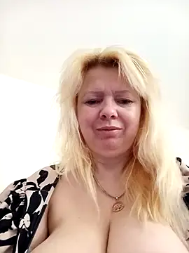 Lauri scherri online show from May 7, 2026, 9:34 am