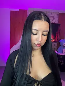 Tamara Roberts1 online show from February 22, 2025, 3:23 am