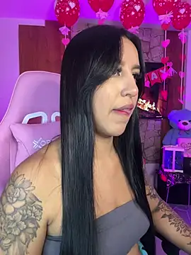 Tamara Roberts1 online show from February 16, 2025, 3:26 am