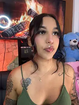 Tamara Roberts1 online show from July 22, 2026, 2:13 am