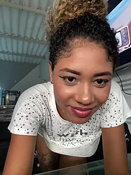 charlotteone online show from March 5, 2025, 3:29 pm