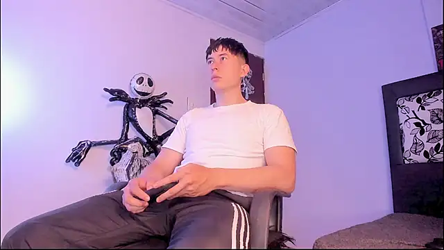 setsuna10 online show from November 11, 2025, 11:53 pm