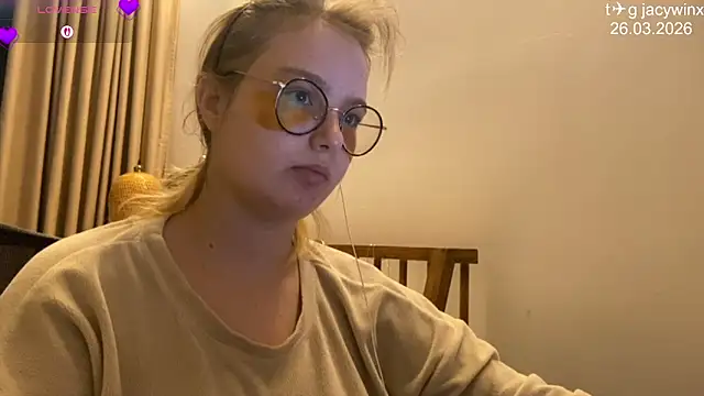 JacyWinslat online show from March 26, 2026, 9:56 pm