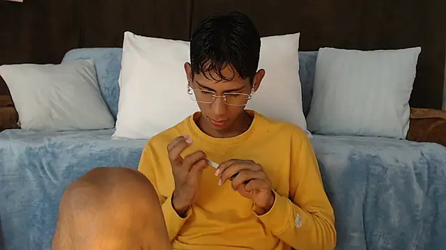 Nick Collins18 online show from November 4, 2025, 8:12 pm