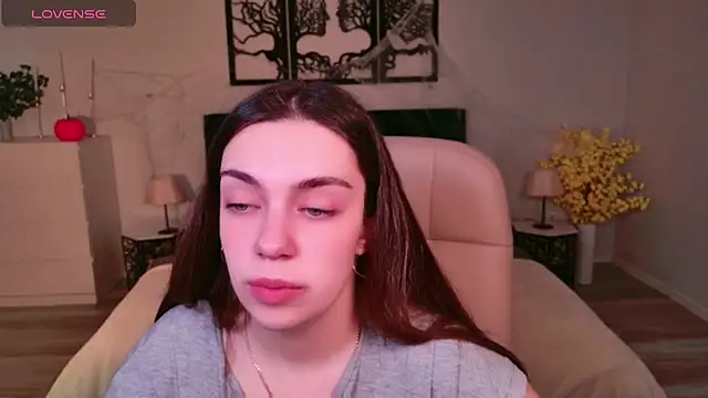 DaniellaLovely online show from November 4, 2025, 11:03 am