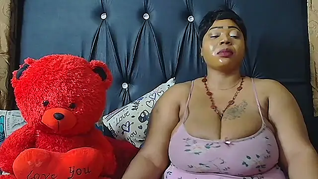 HUMONGUOUSTITSS online show from October 2, 2025, 3:54 am