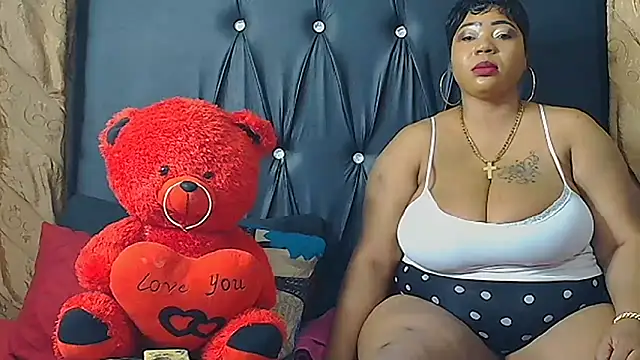 HUMONGUOUSTITSS online show from October 10, 2025, 3:57 pm