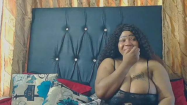 HUMONGUOUSTITSS online show from February 20, 2025, 9:33 am