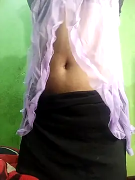 Queen-Amelia online show from December 16, 2025, 9:46 am