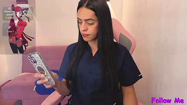 vittorialombardi   online show from February 8, 2026, 8:39 pm