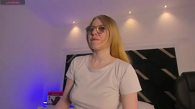 Alexa Handler online show from June 3, 2026, 8:35 pm