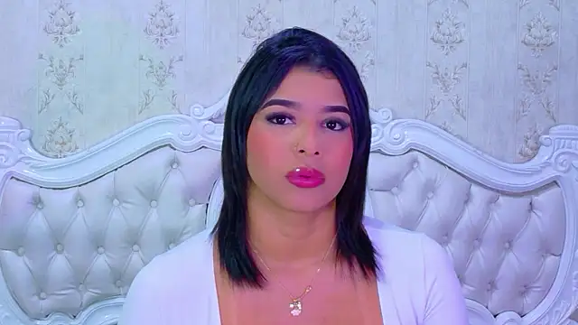 TiaraRosse online show from January 9, 2026, 12:12 pm