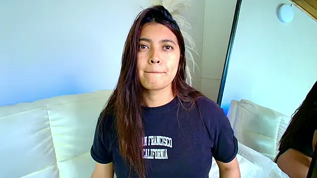 Snapshot of Rebeca_Williams_ chatting on February 27, 2025, 9:25 pm Rebeca Williams online show from February 27, 2025, 9:25 pm